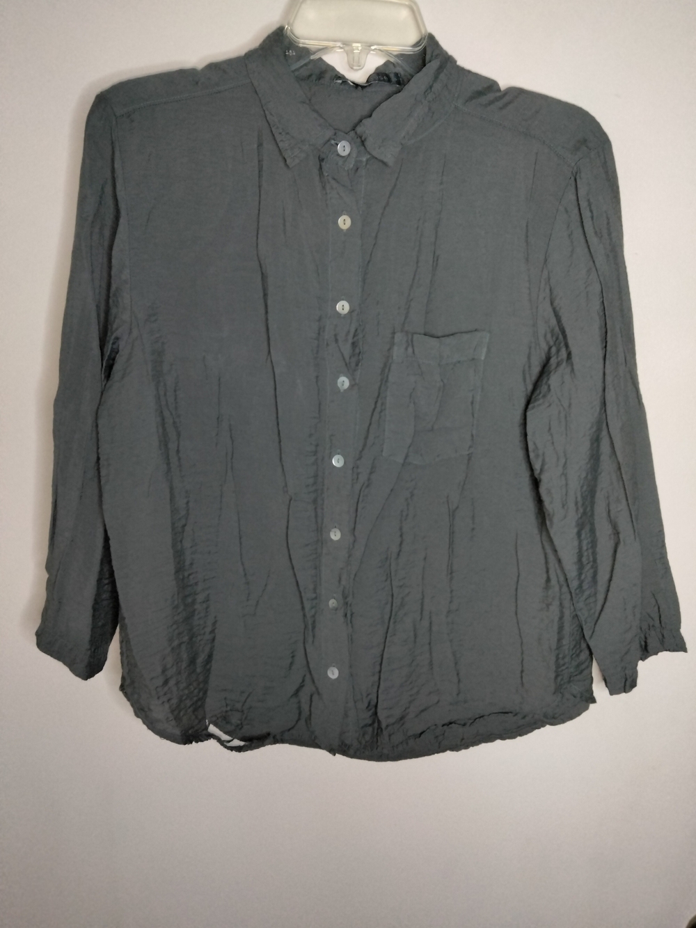 cut loose (Sz S) Charcoal Gray  Button-Down Front Chest Pocket LS Shirt (Flawed)